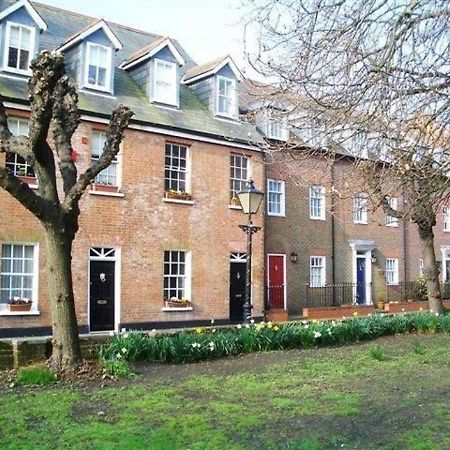 The Quay - Old Town Poole B&B - Great Location - Secure Free Parking Экстерьер фото