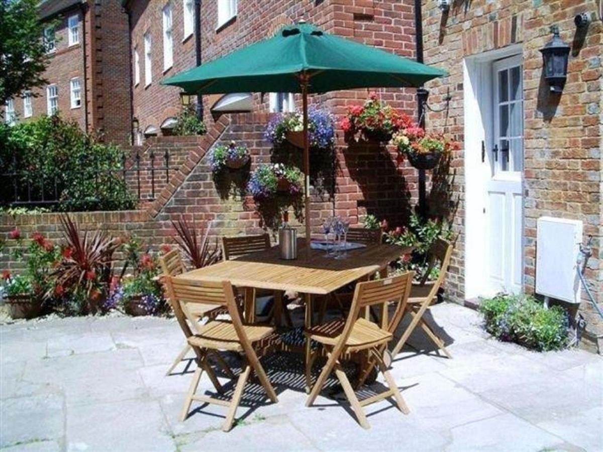 The Quay - Old Town Poole B&B - Great Location - Secure Free Parking Экстерьер фото